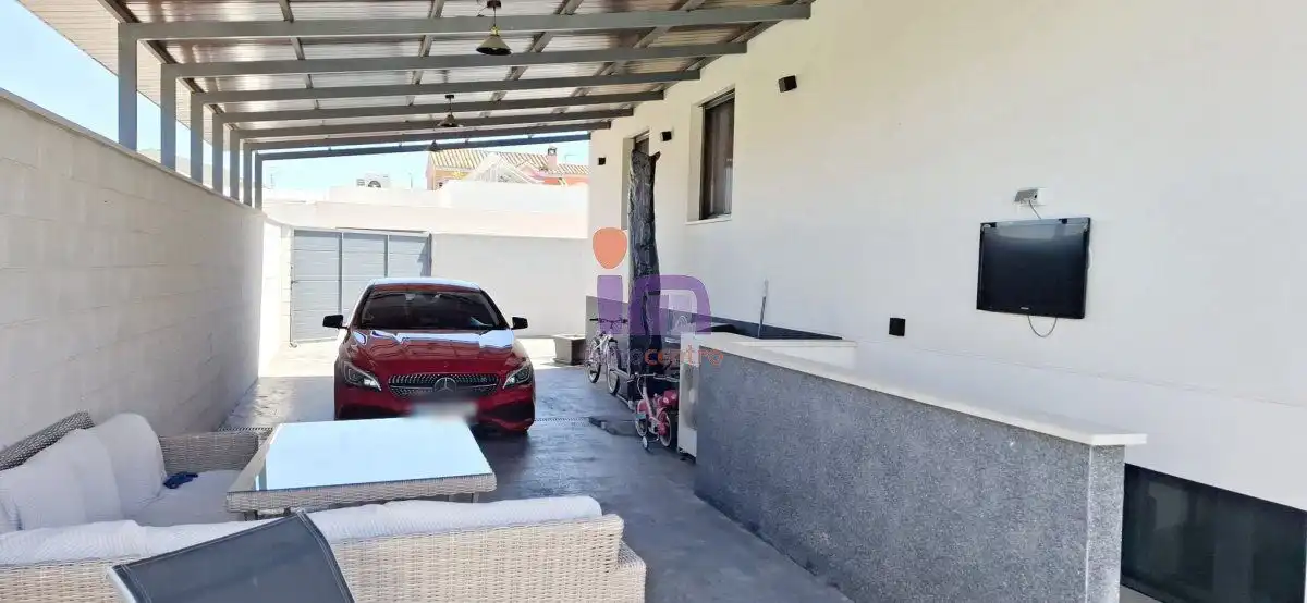 Casa con piscina en venta en Valdepeñas, imagen 9