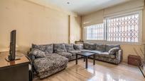 Sala d'estar de Pis en venda en  Barcelona Capital amb Piscina