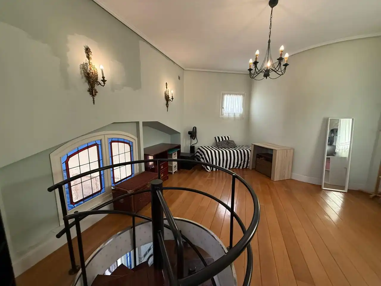 Ático en venta en Castro-Urdiales con Calefacción, Parquet y Terraza