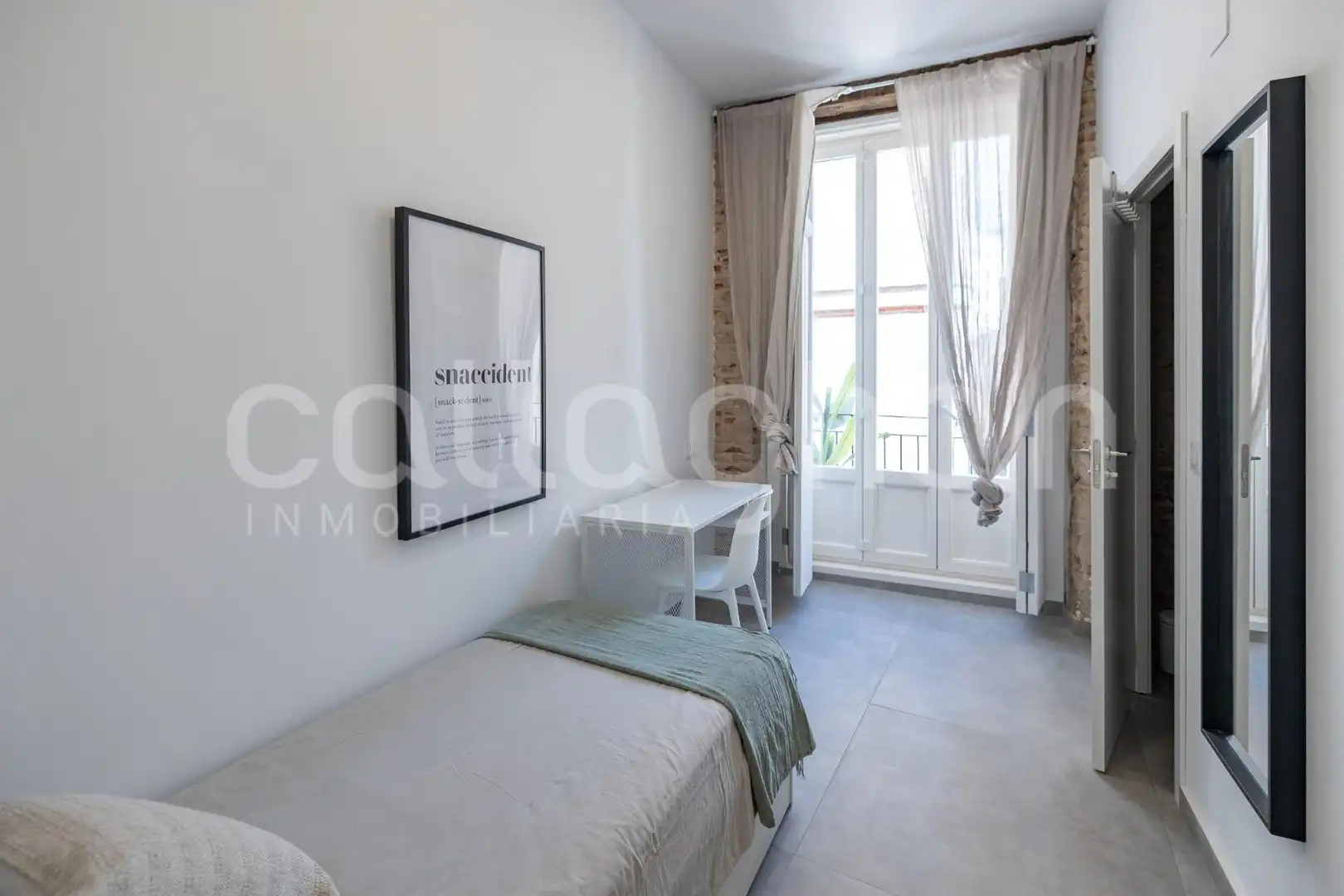 Bedroom of Buildings for sale in Valencia