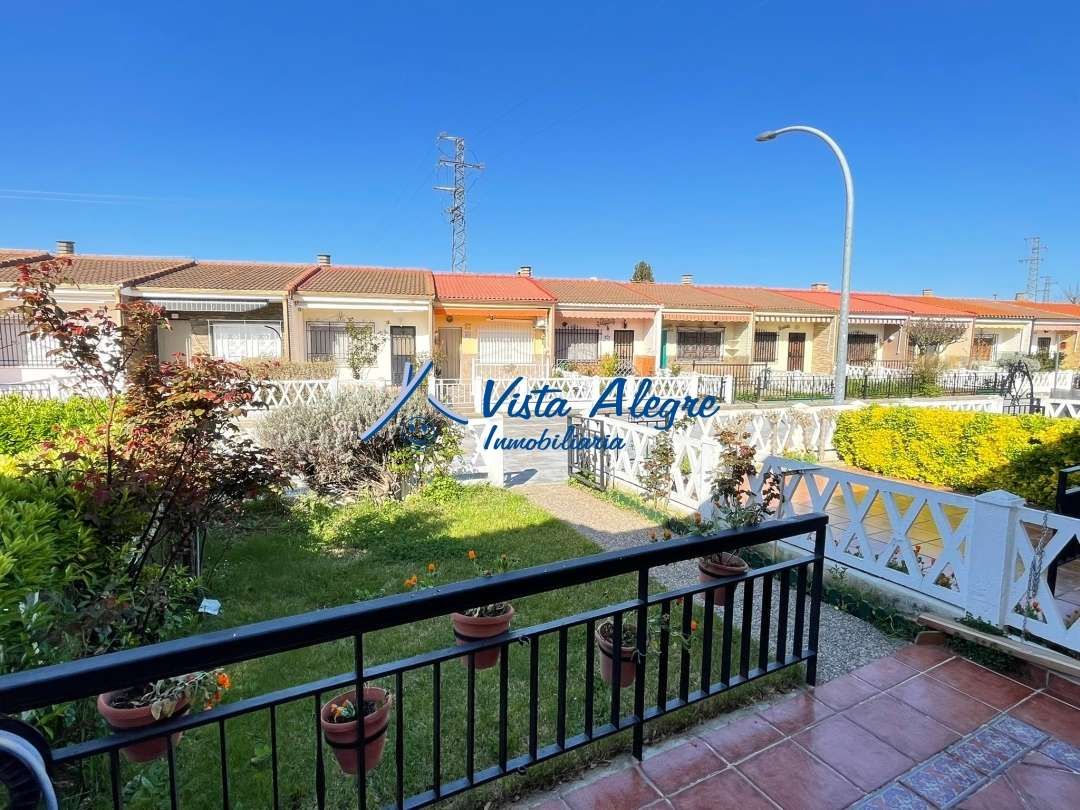 Exterior view of Single-family semi-detached for sale in Haro  with Heating, Private garden and Terrace