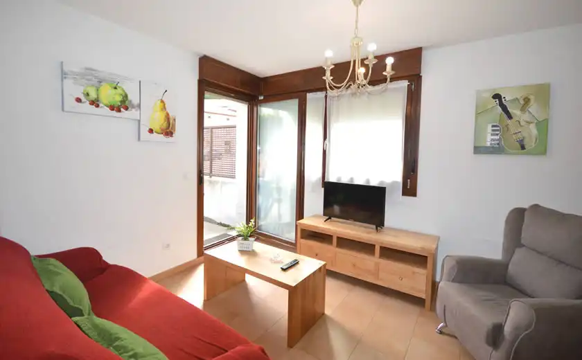 Sala de estar de Apartamento de alquiler en Llanes con Calefacción, Amueblado y Horno