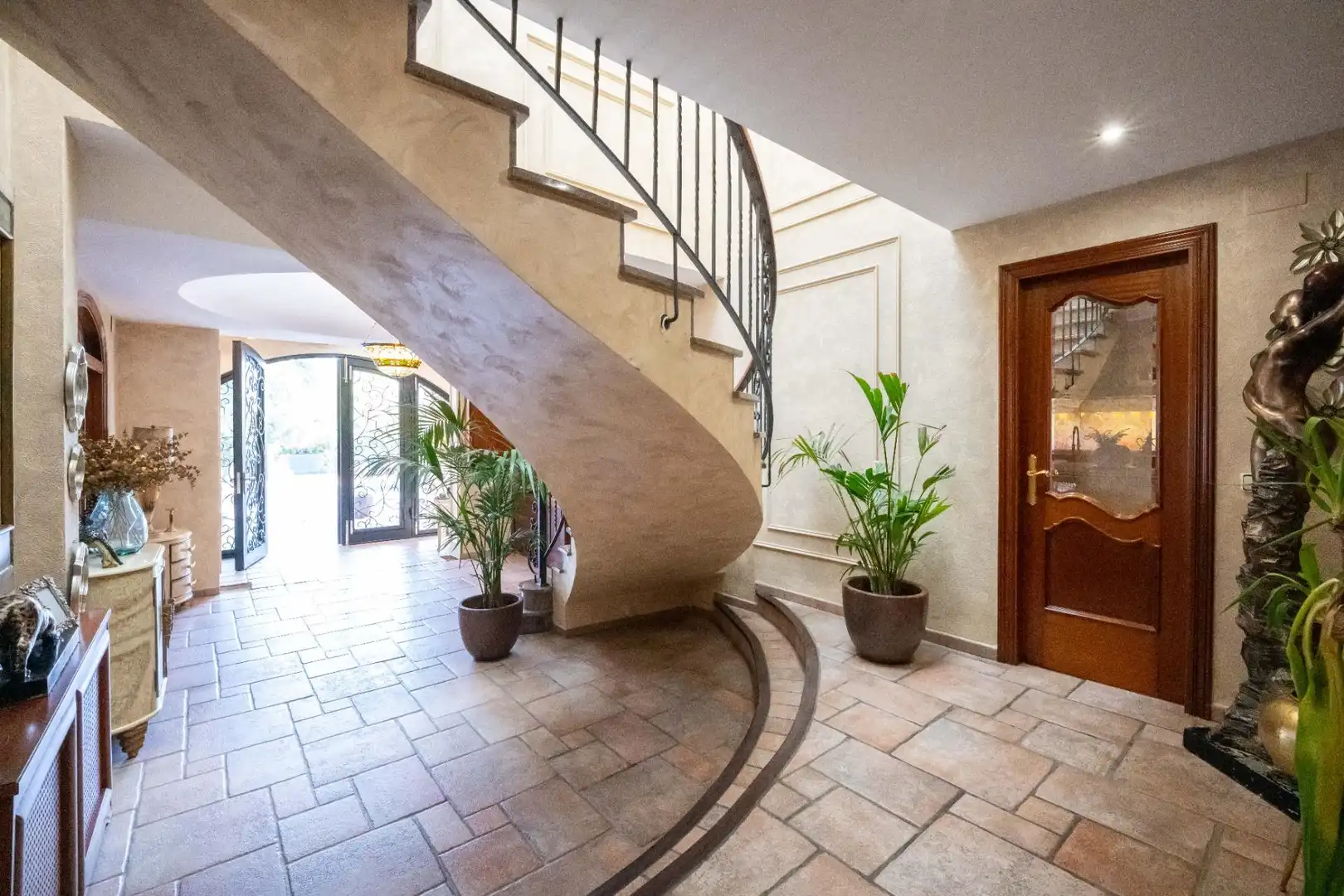 Detached house with terrace for sale in Calle MAURICI SERRAHIMA, imagen 11