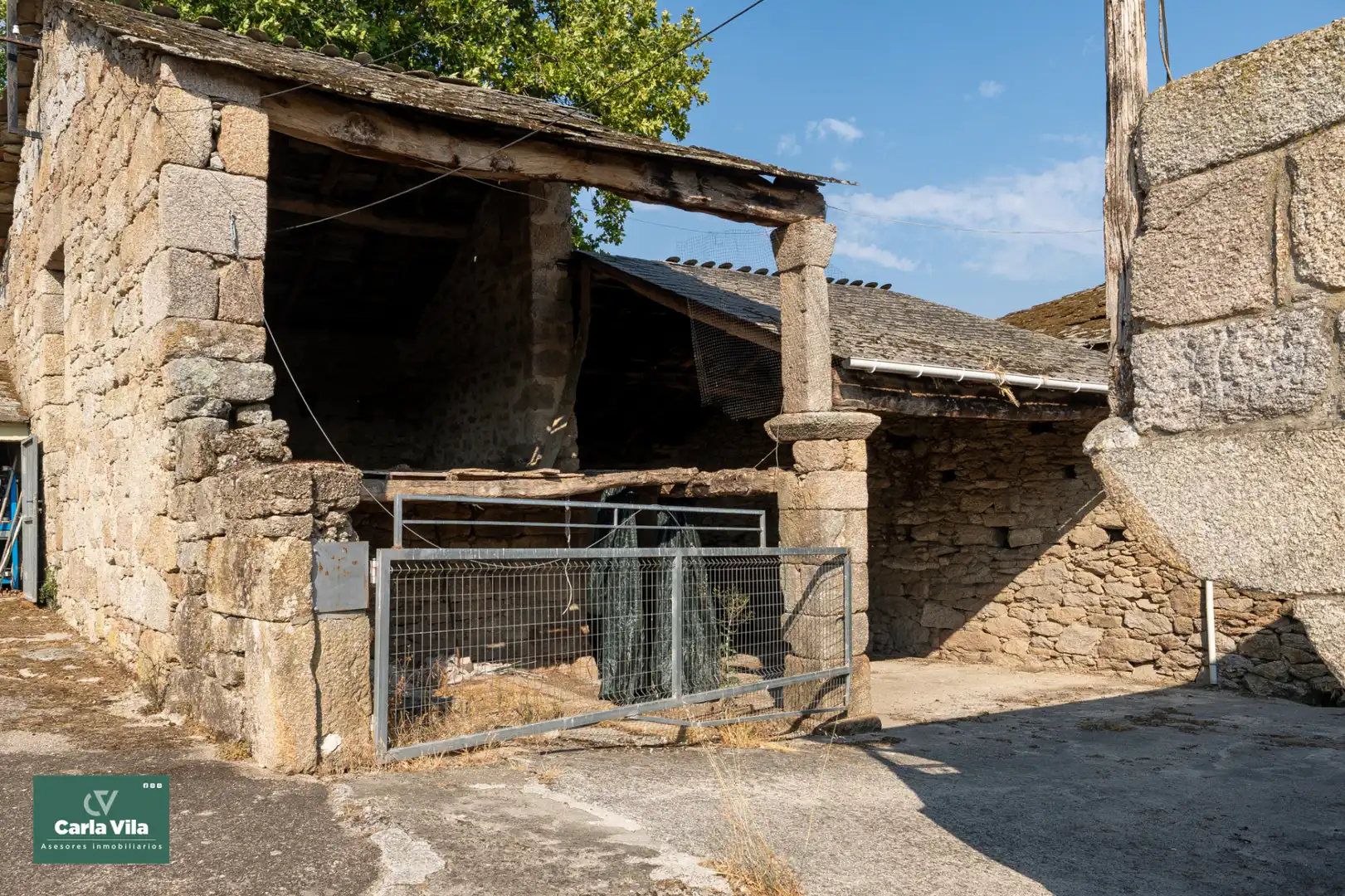 Vista exterior de Finca rústica en venta en O Corgo   con Calefacción, Jardín privado y Parquet