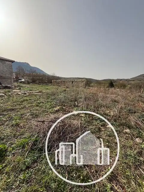 Houses for sale in Junta de Traslaloma