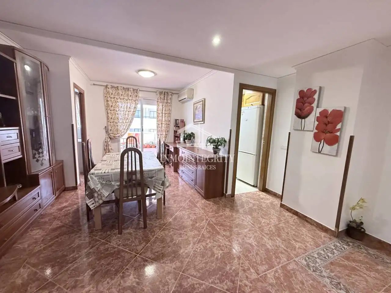 Menjador de Apartament en venda en Oropesa del Mar / Orpesa amb Aire condicionat, Terrassa i Moblat