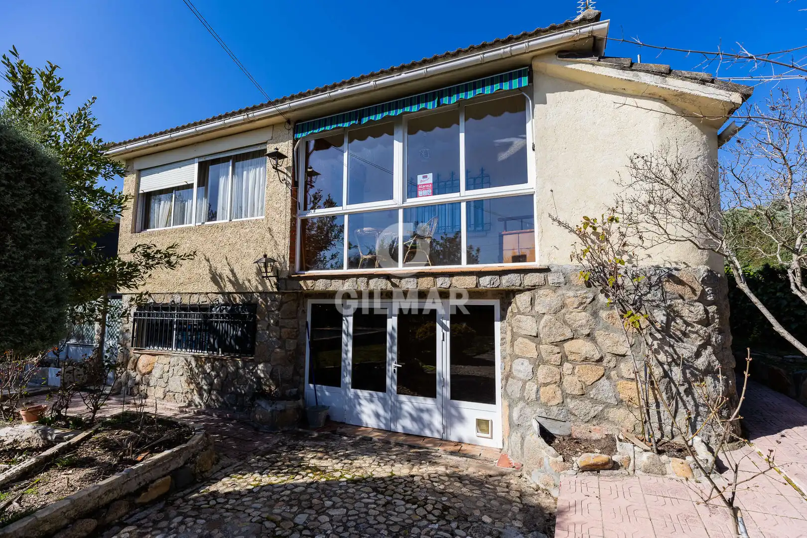 Vista exterior de Casa o chalet en venta en El Boalo - Cerceda – Mataelpino con Calefacción, Jardín privado y Piscina