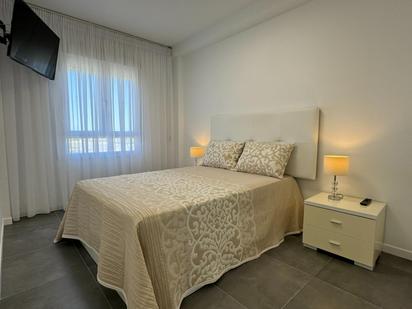 Bedroom of Flat for sale in Orihuela  with Air Conditioner, Balcony and Community pool