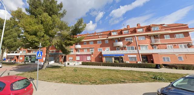 Garaje en Venta en C/ Doctor Alcorta en Velilla de San Antonio