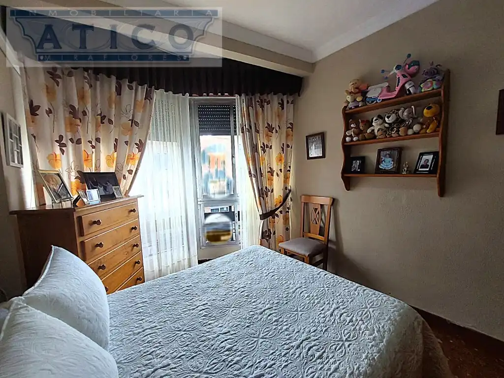 Bedroom of Flat for sale in Sevilla  with Air Conditioner
