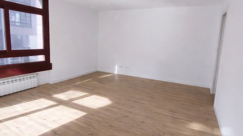 Photo 2 of Flat for rent in Concepcion Arenal, Cuatro Caminos - Plaza de la Cubela, A Coruña Capital