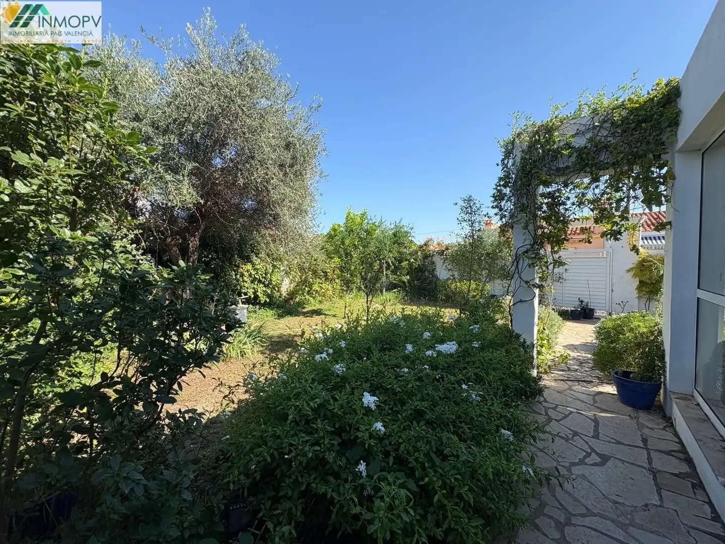 Casa adosada en venta en Vinaròs con Calefacción, Jardín privado y Terraza