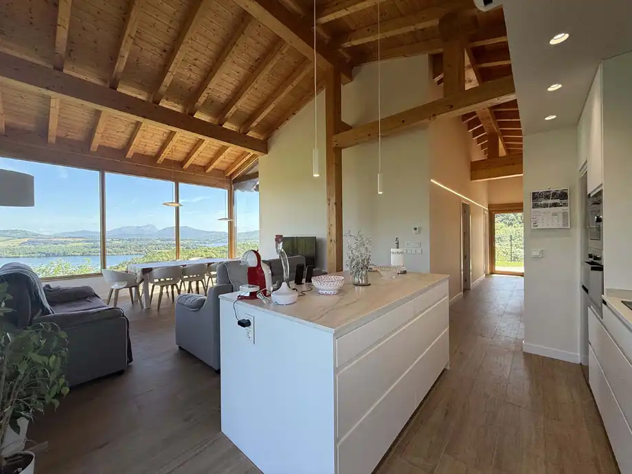 Sala de estar de Casa o chalet en venta en Legutio con Calefacción, Jardín privado y Amueblado