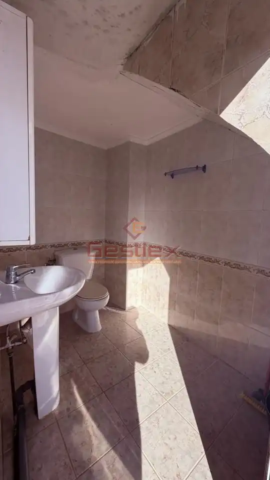 Bathroom of Houses for sale in Almendralejo