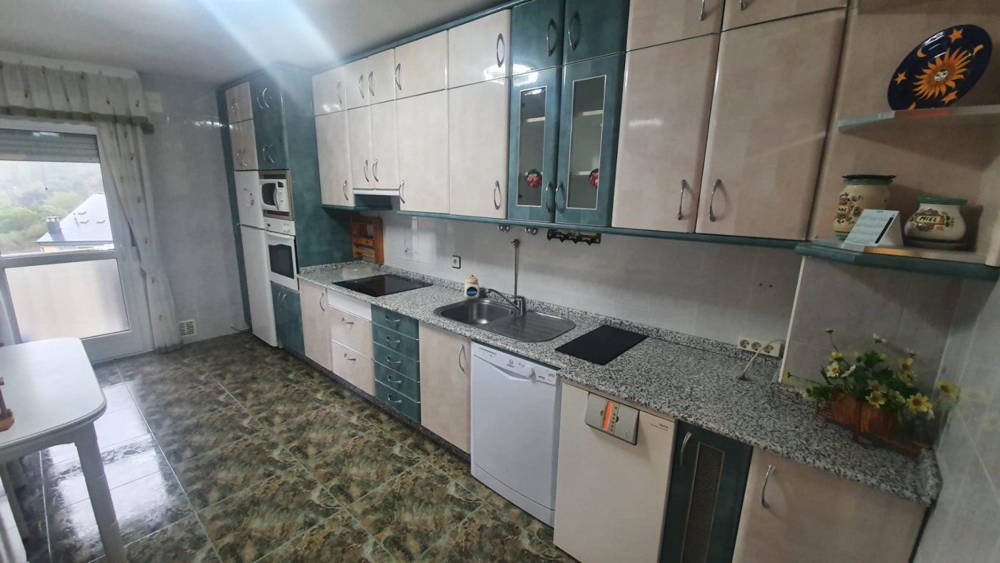 Flat for sale in Puente de Domingo Flórez