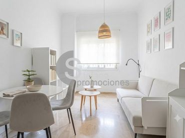 Rez-de-chaussée avec ascenseur à vendre à Calle Martínez de la Rosa