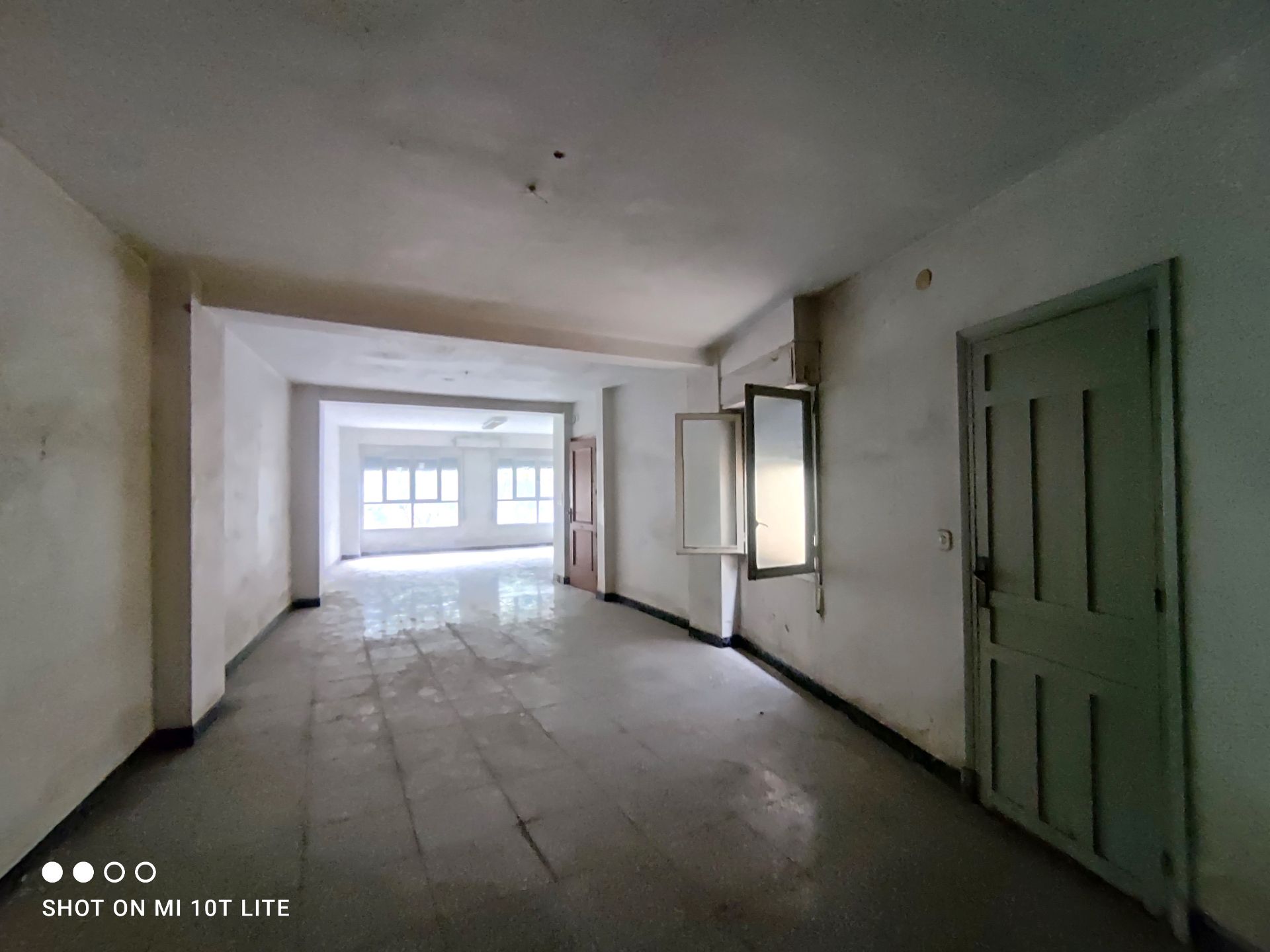 Building for sale in Elche / Elx