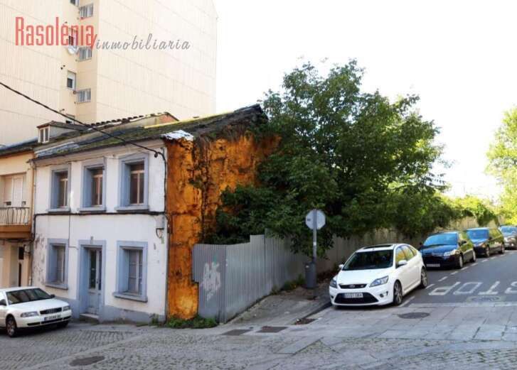 Vista exterior de Residencial en venda en Lugo Capital