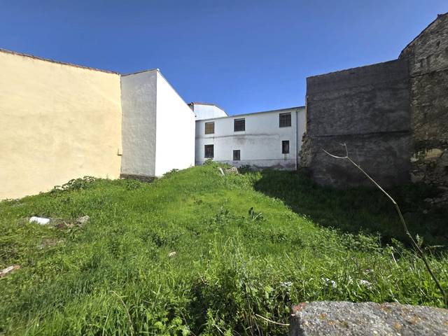 Terreno residencial en Venta en Calle Calle Arroyo Grande en Oliva de Plasencia