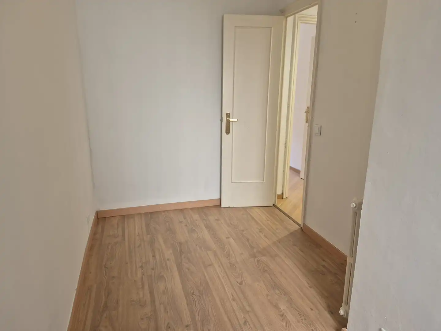 Schlafzimmer von Wohnung zum Verkauf in Barcelona mit Klimaanlage, Heizung und Parkett