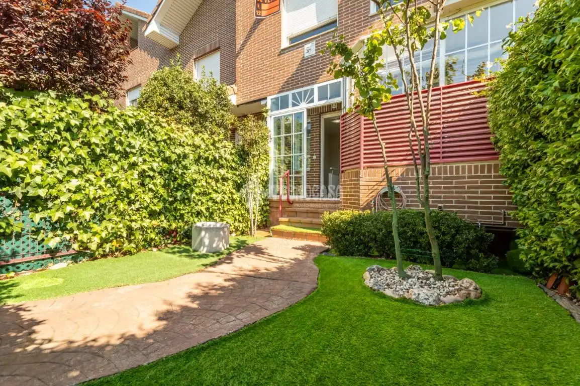 Garden of Detached homes for sale in Majadahonda  with Heating and Terrace