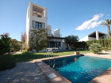Villa mit Pool zum Verkauf in Campo de Murcia