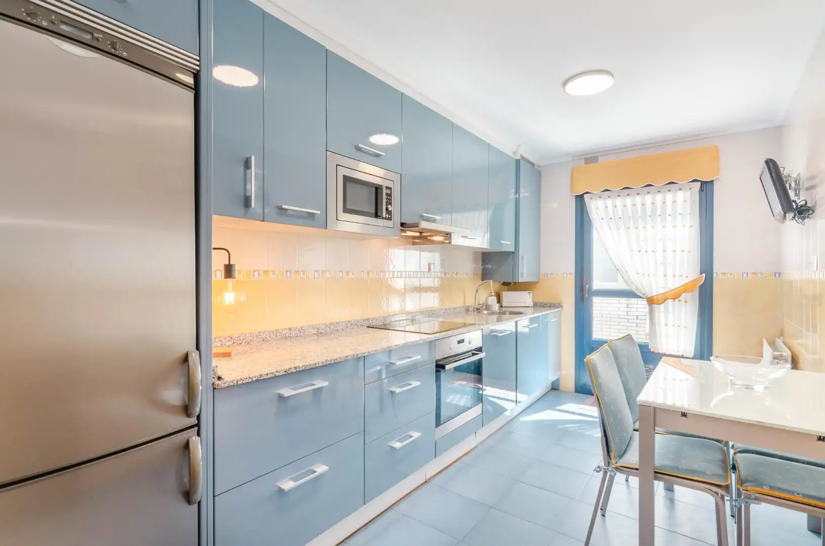 Cocina de Piso en venta en Gozón con Calefacción, Terraza y Trastero