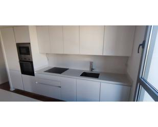 Kitchen of Flat to rent in  Valencia Capital  with Air Conditioner and Terrace