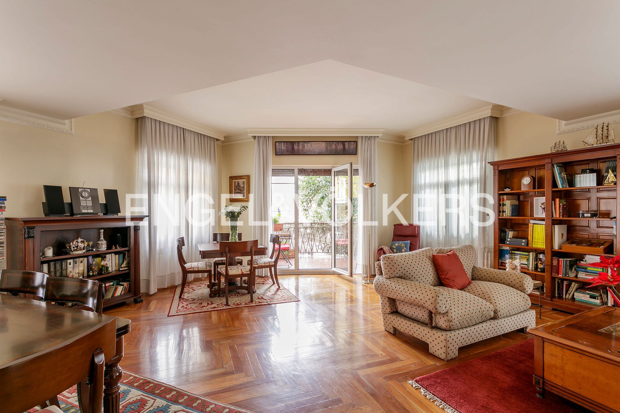Sala de estar de Apartamento en venta en Bilbao  con Calefacción, Parquet y Terraza