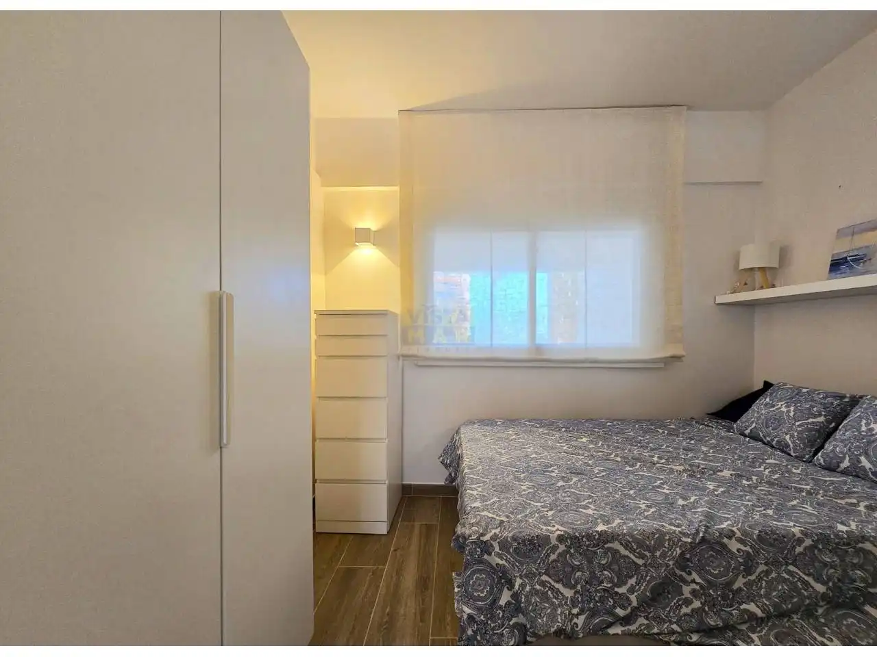Habitación de Piso de alquiler en Cubelles con Aire acondicionado y Amueblado