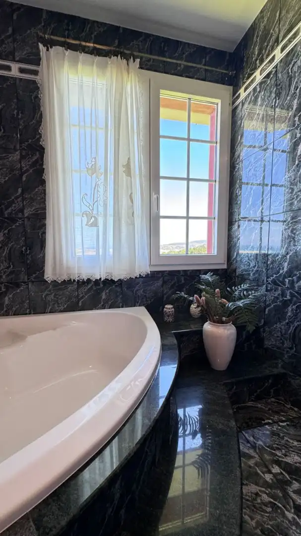 Bathroom of Houses for sale in Carballo  with Heating, Private garden and Swimming Pool