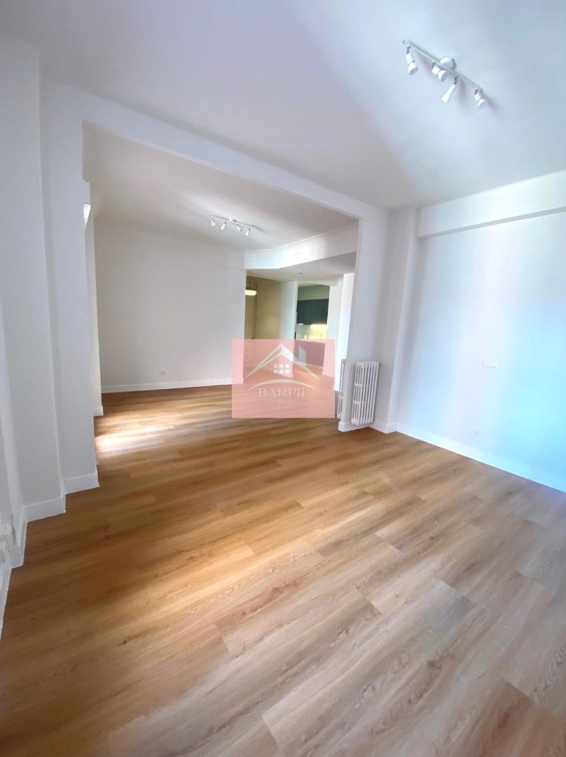 Sala de estar de Piso de alquiler en Vigo  con Calefacción, Terraza y Trastero