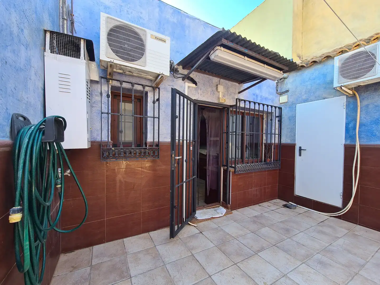 Vista exterior de Casa o chalet en venta en Cartagena con Aire acondicionado, Calefacción y Jardín privado
