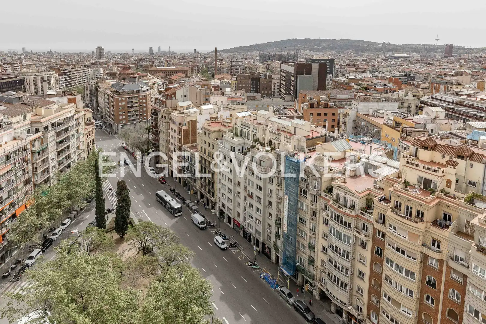 Exterior view of Flat for rent in Barcelona  with Air Conditioner, Heating and Parquet flooring