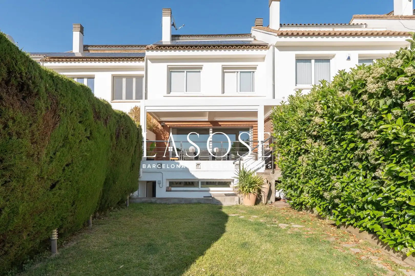 Exterior view of Houses for rent in Sant Just Desvern  with Heating, Private garden and Terrace