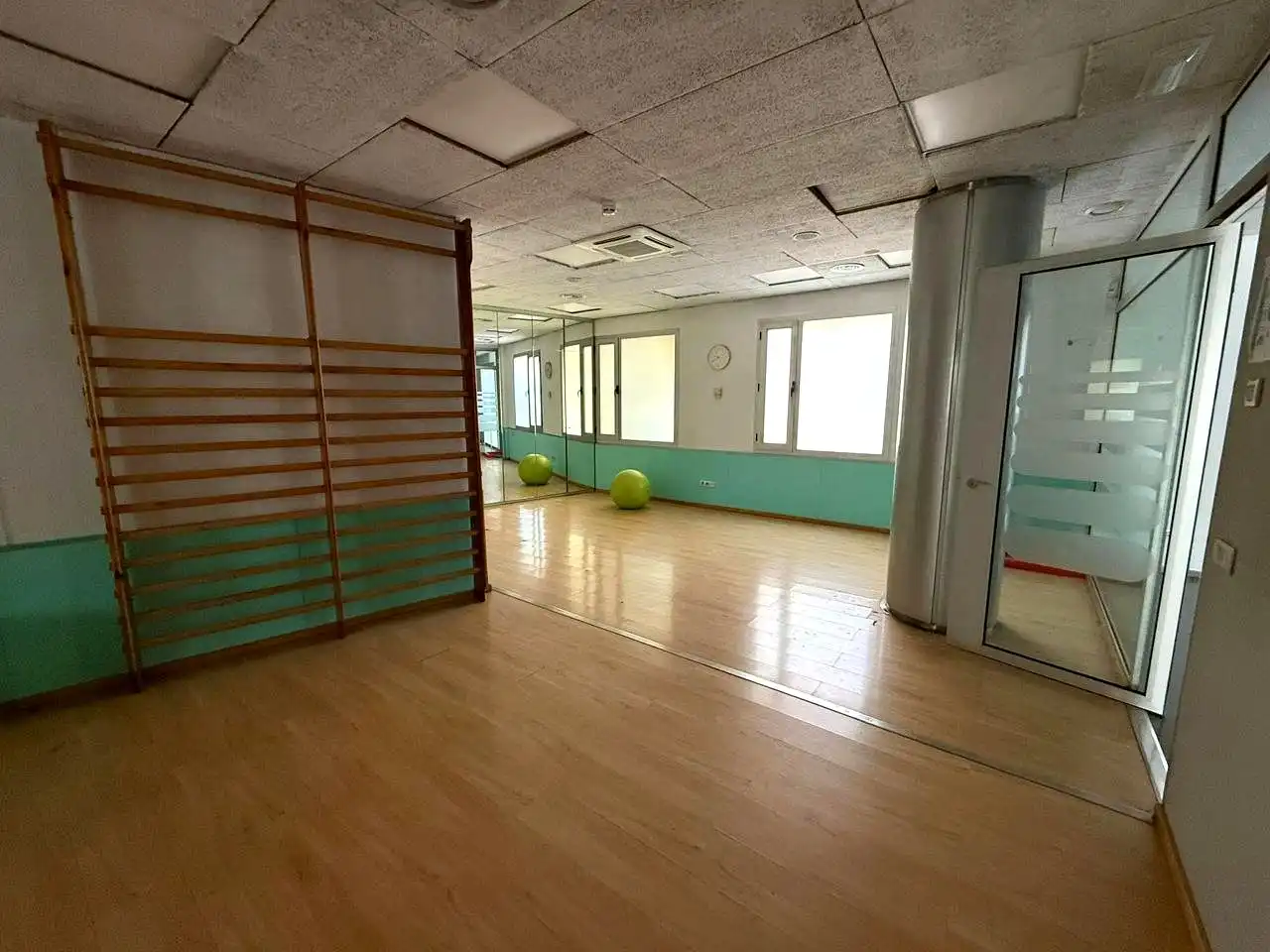 Local comercial de lloguer a calle de l'Estació, imagen 5
