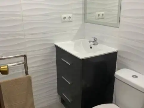 Bathroom of Flat for sale in Levante Alto