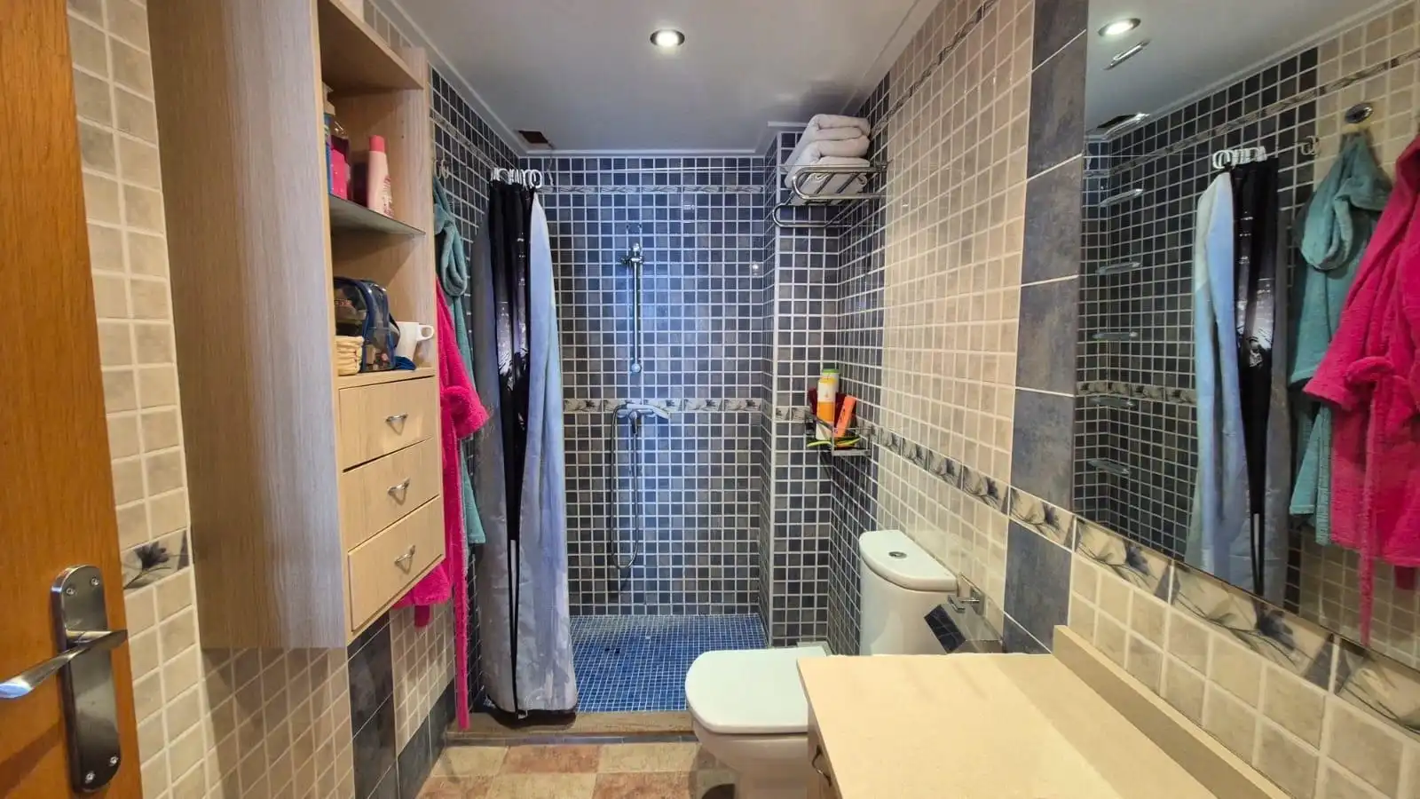 Bany de Casa o xalet en venda en Totana amb Terrassa i Moblat