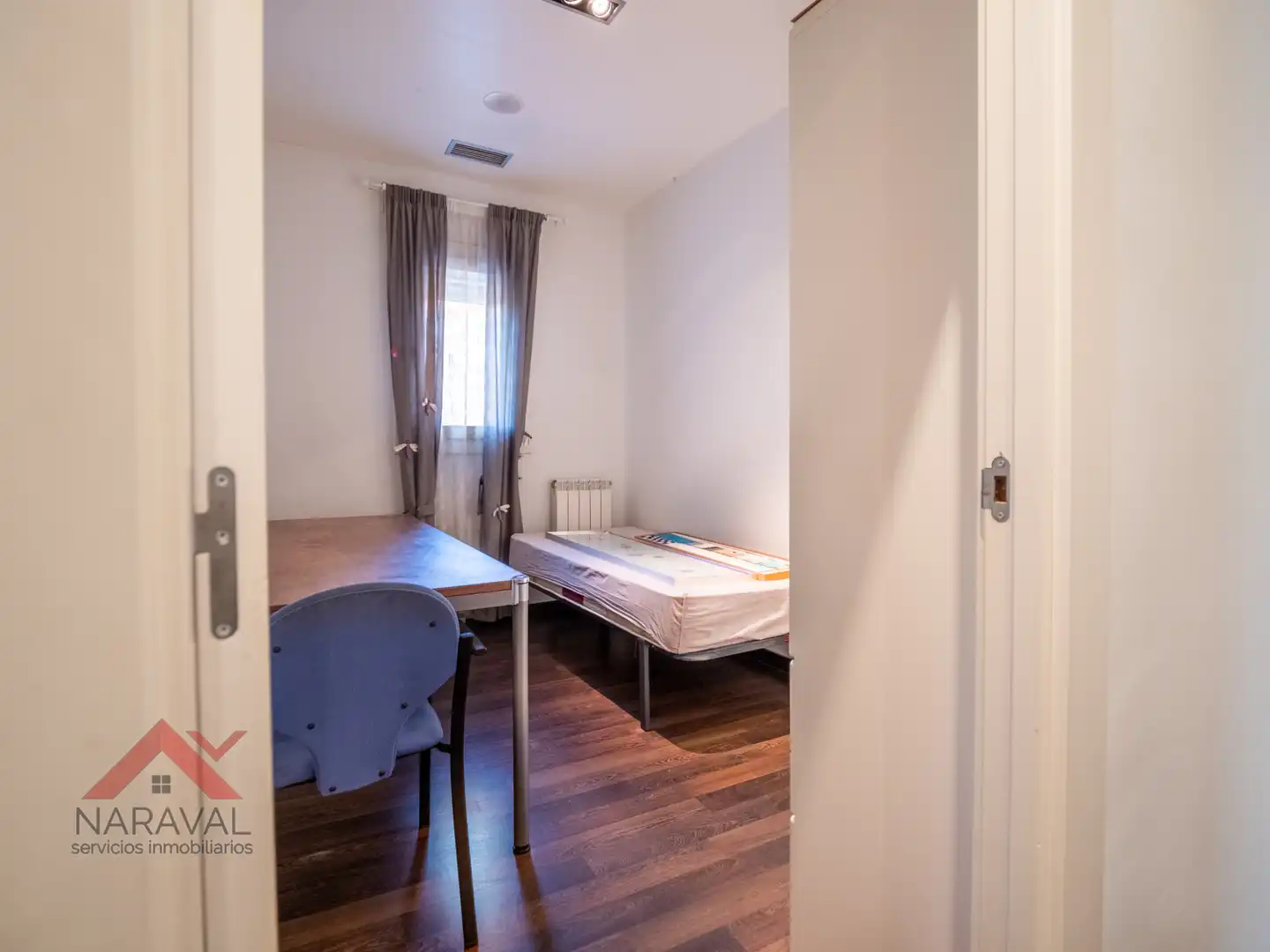 Dormitori de Pis en venda en Tudela amb Calefacció, Parquet i Terrassa