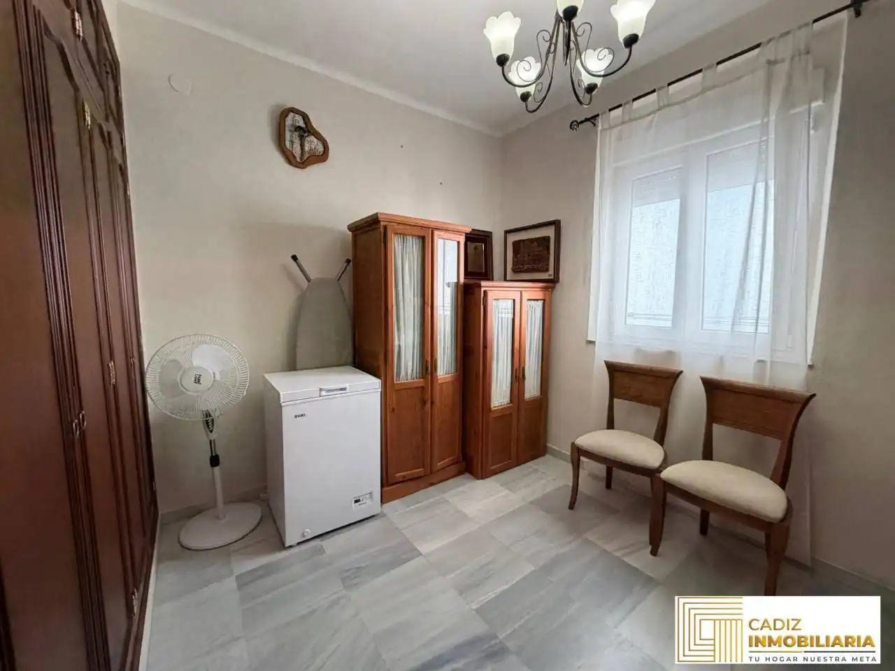 Wohnzimmer von Wohnung zum Verkauf in Cádiz mit Klimaanlage