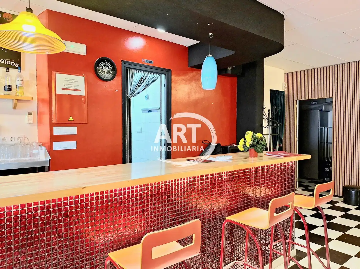 Commercial properties for sale in Bétera  with Air Conditioner and Furnished