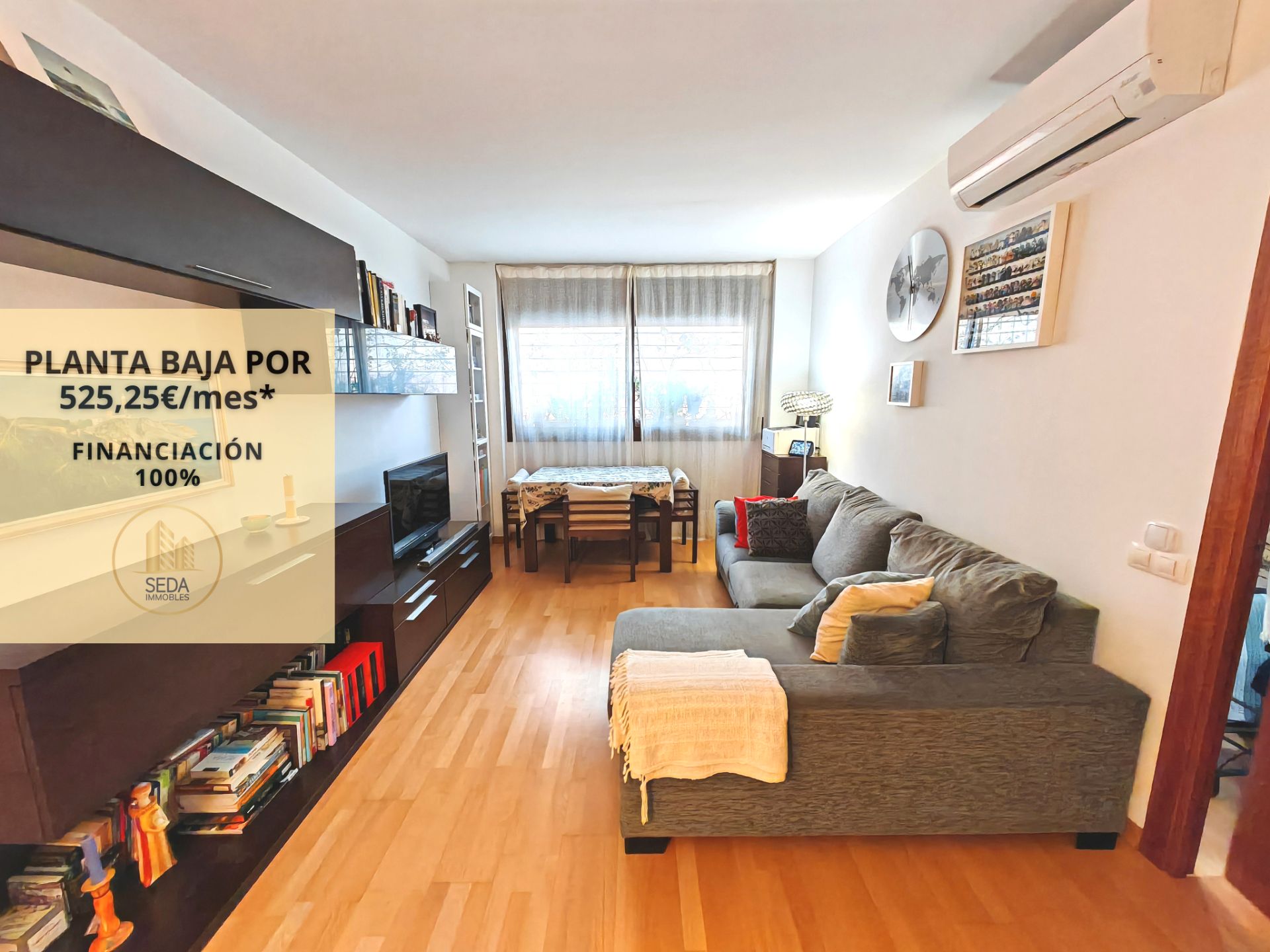 Sala d'estar de Planta baixa en venda en Terrassa amb Aire condicionat i Parquet