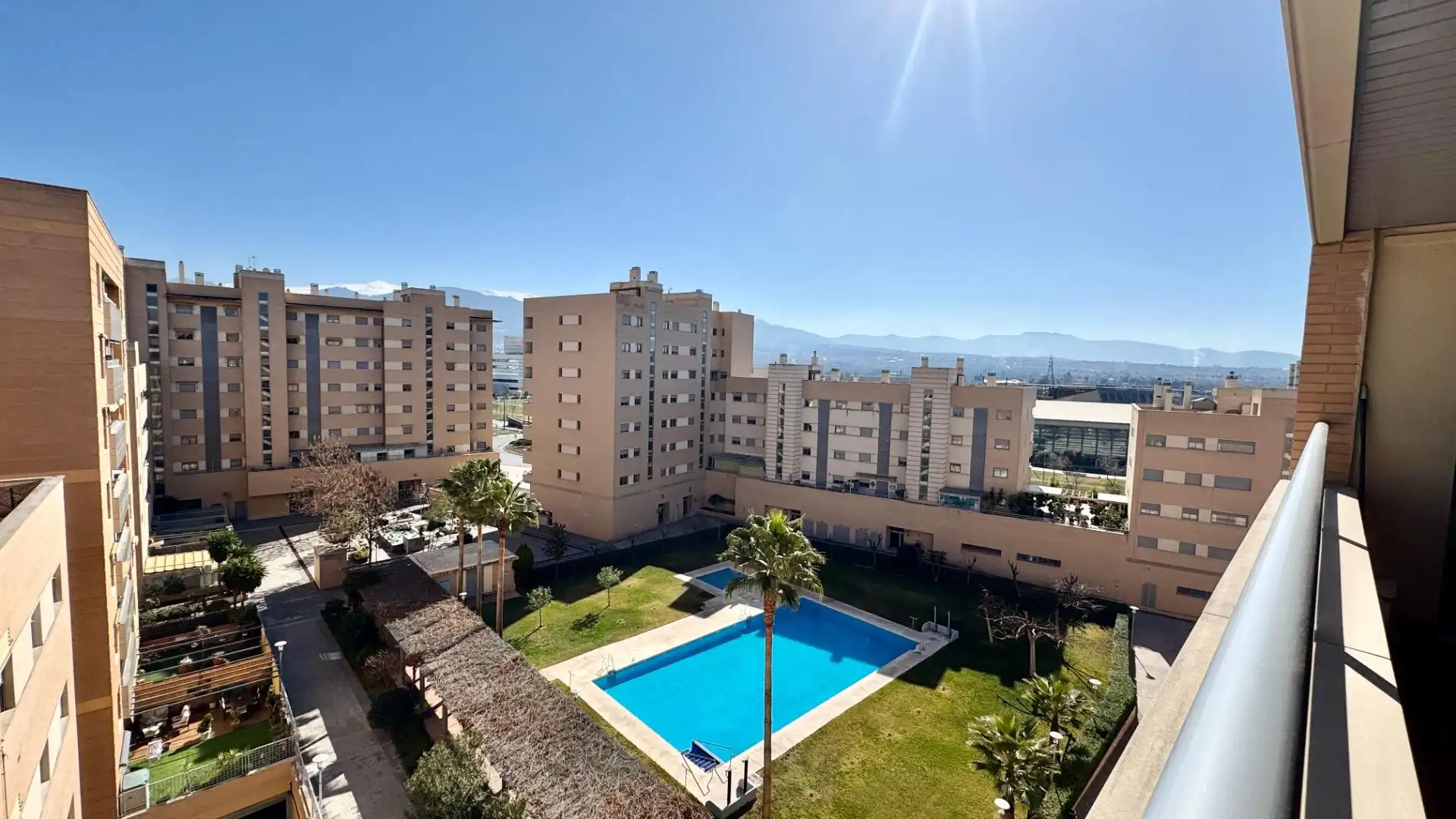 Flat for sale in Avenida Avenida de la Ilustración, 85, Campus de la Salud