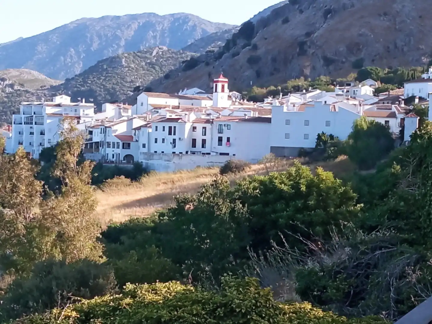 Vista exterior de Dúplex en venta en Benaocaz con Amueblado