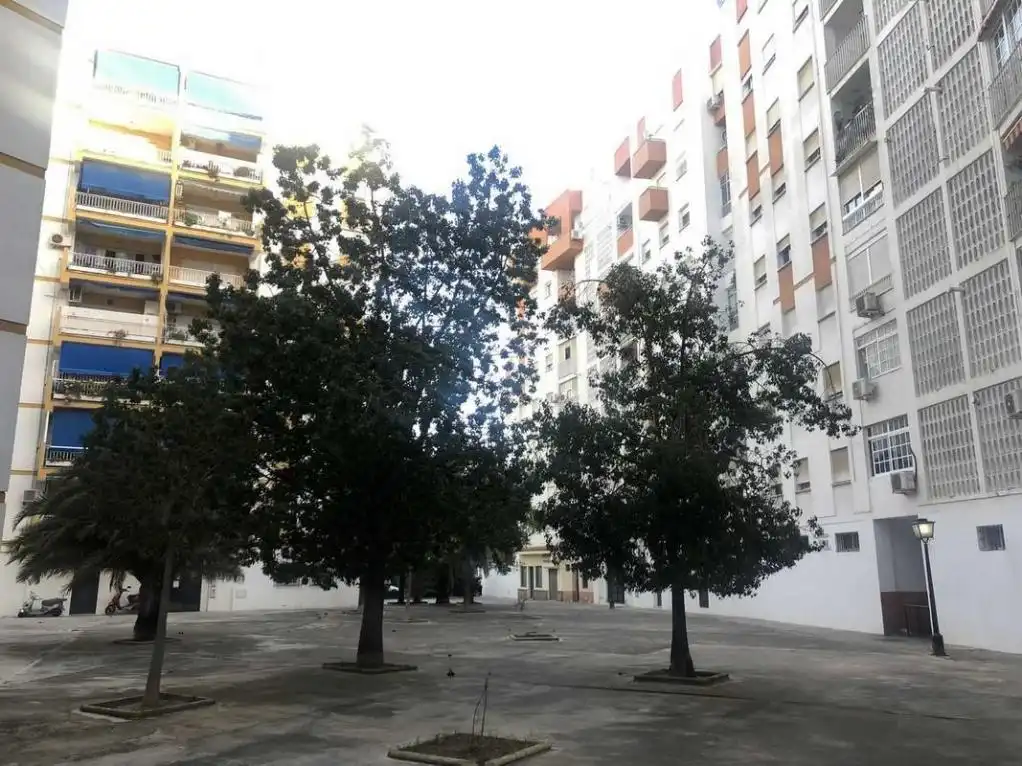 Piso en venta en Cmo de los enamorados, Crevillet