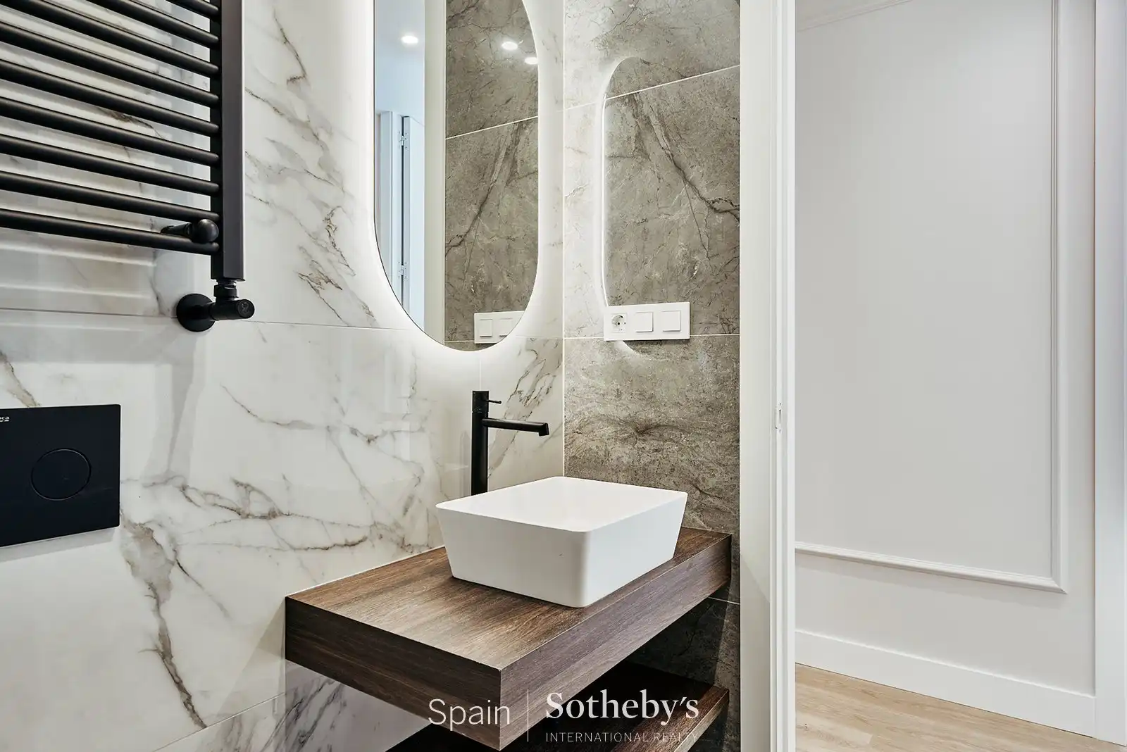 Baño de Apartamento en venta en Madrid con Aire acondicionado, Calefacción y Terraza