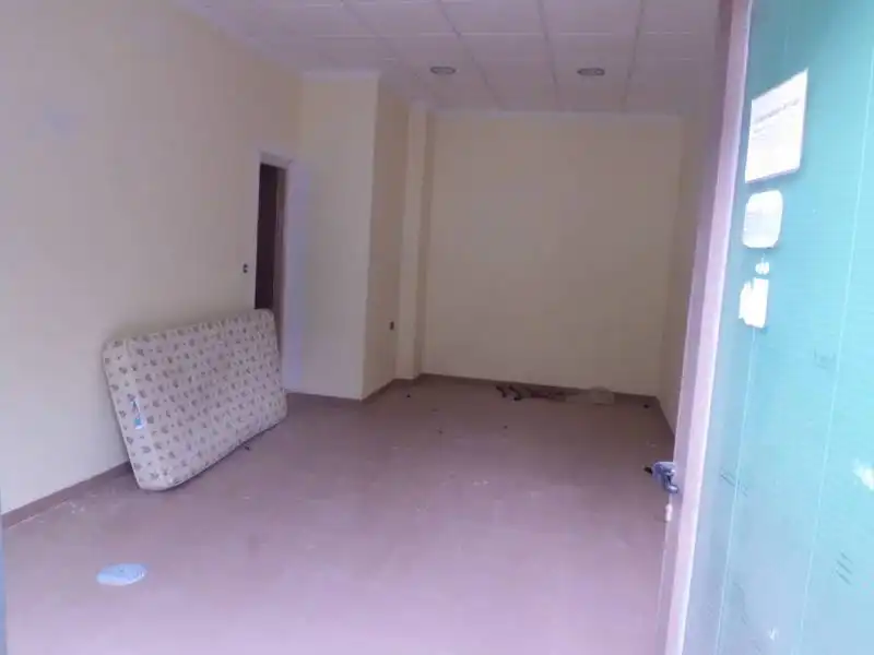 Local comercial en venda a El Ejido Ciudad, imagen 3