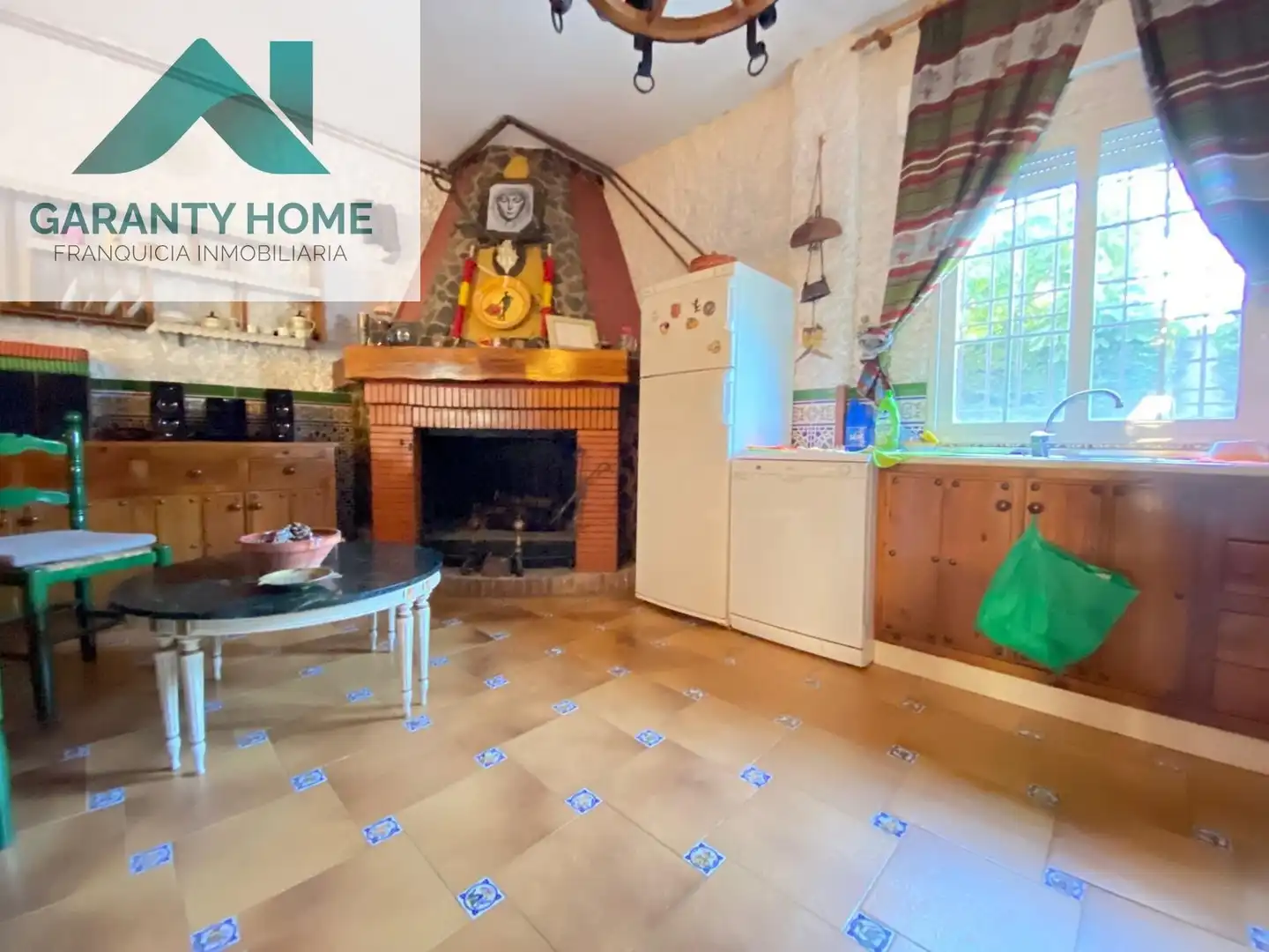 Cocina de Casa o chalet en venta en Valdepeñas de Jaén con Aire acondicionado, Calefacción y Jardín privado