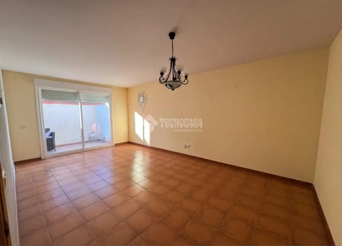 Casa bifamiliare in vendita a C. Lope de Vega, imagen 3