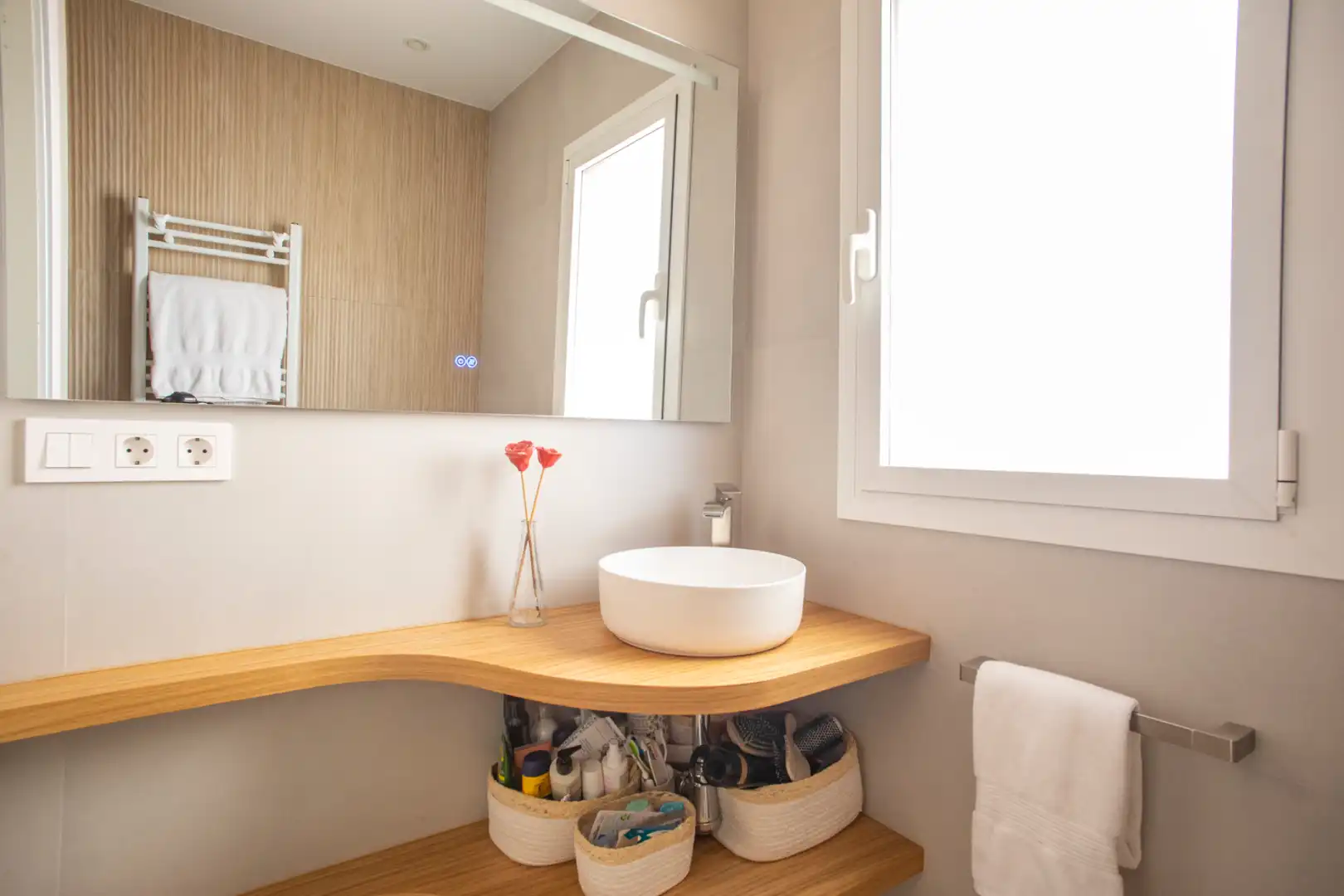 Baño de Casa o chalet en venta en Sant Just Desvern con Aire acondicionado, Calefacción y Jardín privado